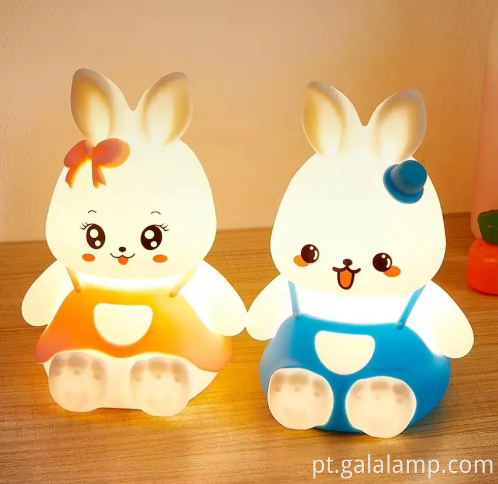 Luz noturna de animal fofo: design de coelho para decoração de berçário Silicone Soft Light